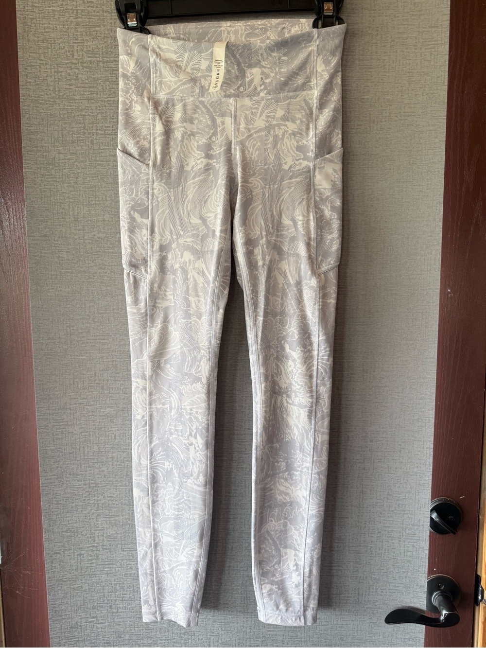 lululemon athletica Light Gray Marble-Print High-Rise Leggings with Side Pockets